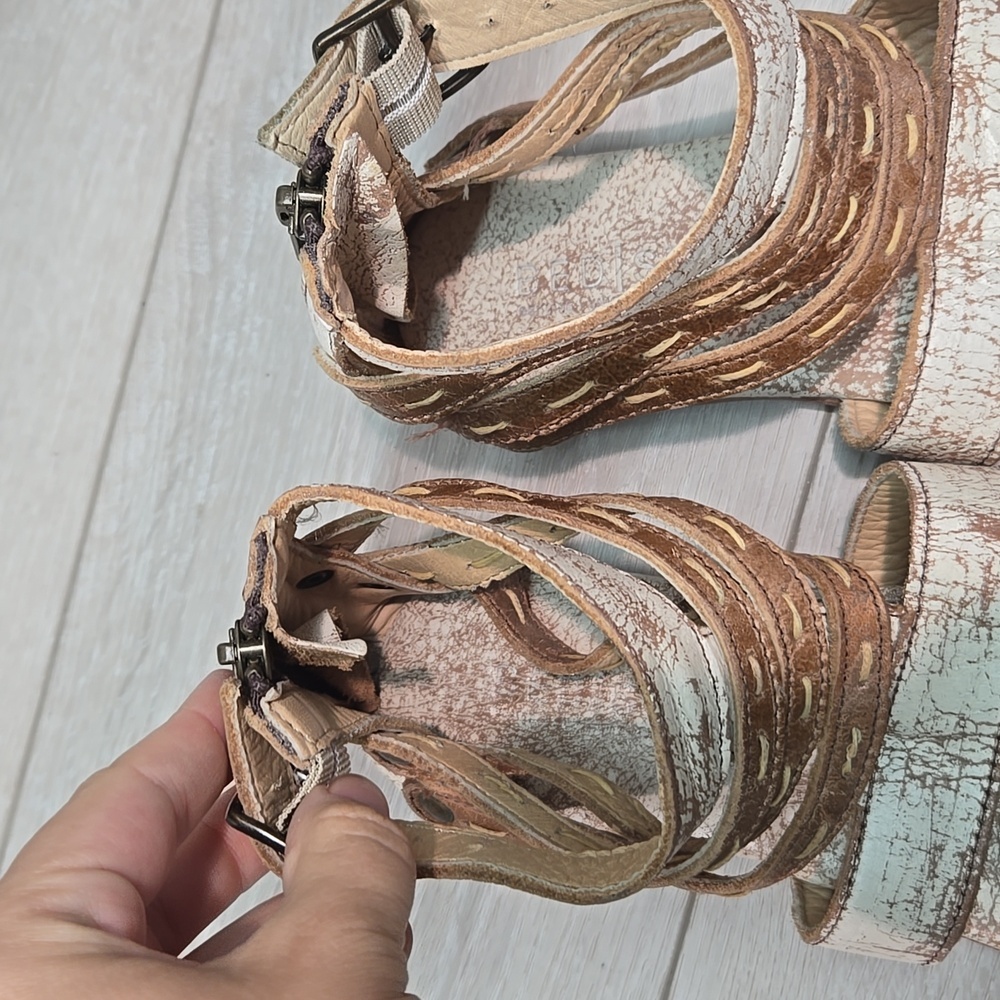 🤍🤎 Bed Stu Distressed White and Brown Artemis Sandals - Picture 5 of 12
